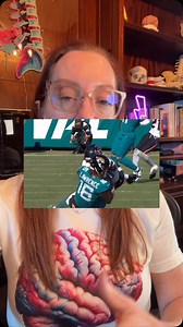 86K views · 2.3K reactions | I explain the fencing response/posture and Trevor Lawrence’s injury during yesterday’s game #trevorlawrence #traumaticbraininjury #football #concussion #fencingresponse | Dr. Betsy Grunch - Ladyspinedoc | Facebook