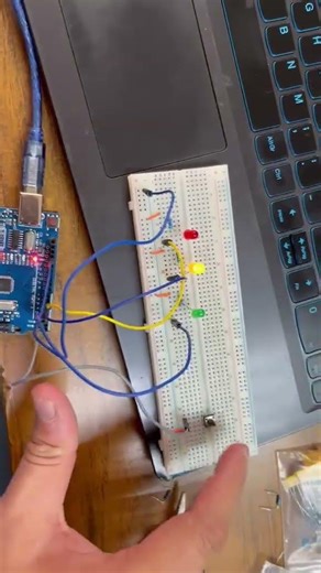 Unidad 5 Práctica 5: Arduino y EEPROM