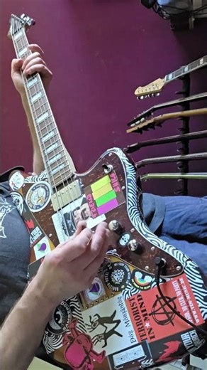 Rogue Subzero Bass VI in Sonic Sandman - Snakes