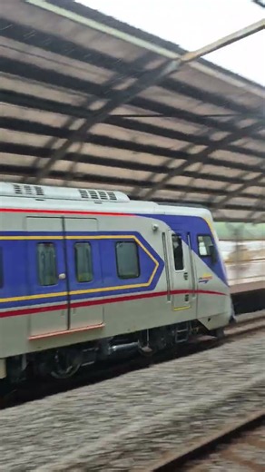BRAND NEW 3CS Class 84 doing its Dynamic Test Run from Sentul depot to Batu Gajah depot