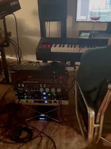 Aaron Frazer on Reels