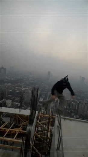 dangerous building jump, #sonic #shadow #shadowthehedgehog #sonicexe #sonicthehedgehog