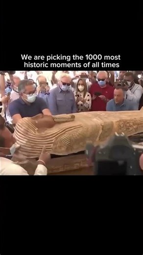 We are picking the 1000 most historic moments of all times ❤️‍🩹