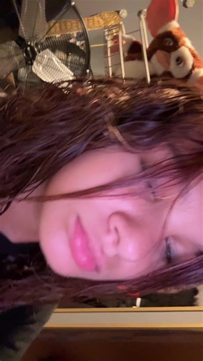 April Edwards (@apriledwards81)’s videos with original sound - 🎧 🎵