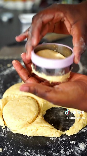 Perfect Scones Recipe: Delicious and Easy | Bake with Me