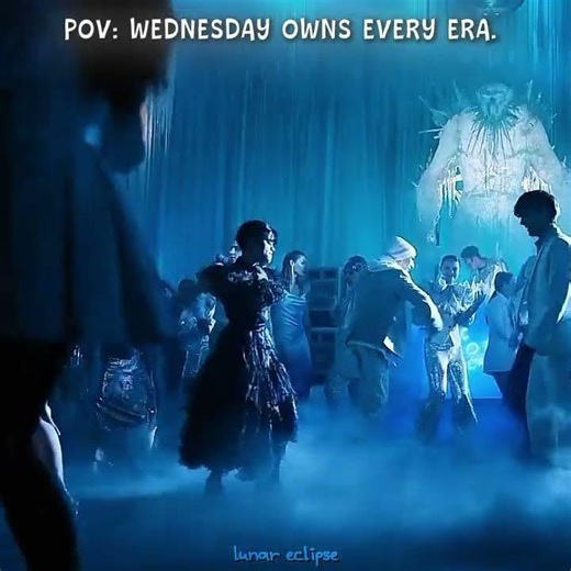 Wednesday’s Iconic Dance: 1964 vs 2022 – Same Energy, Different Era 🖤 ✨