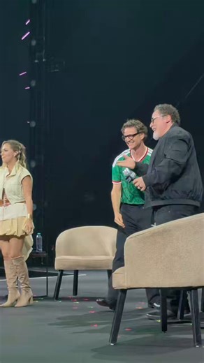 Pedro Pascal on stage for ‘THE MANDALORIAN AND GROGU’ panel at CCXP México