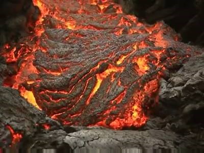 96K views · 896 reactions | A Close-up View of Pu'u O'o's Lava Flow, Hawaii www.geologylearn.blogspot.com #LearningGeology | Learning Geology | Facebook