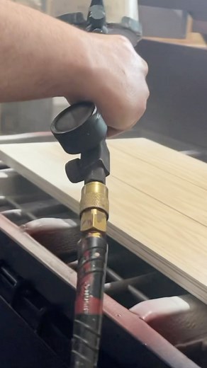 #Buildaflagwithus - Army Service Flag edition! ➡️ Handcrafted by our team of #Veteran craftsman ➡️ Made from #American grown and made materials | Flags of Valor