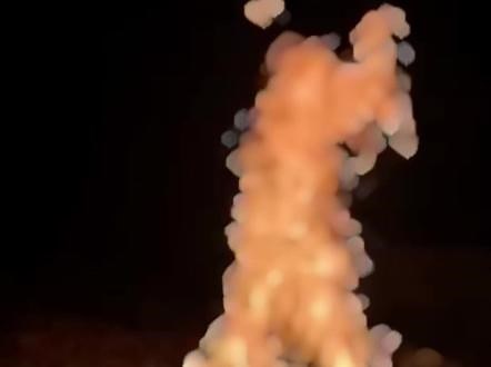 反思过了 或许我更加适合一个人.