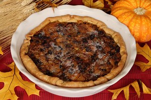 How to Put a Pumpkin Pie From the 1600s on Your Thanksgiving Table in 2022