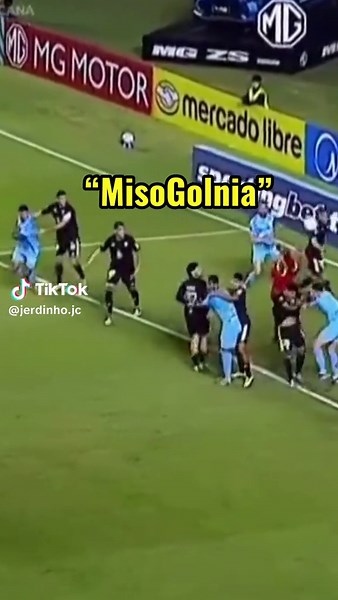 Gol mais perdido da história do futebol? 😱