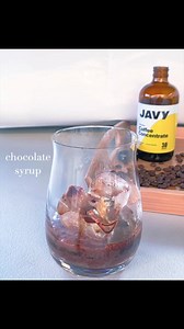 Quick Iced Mocha recipe with Javy Coffee 🍫 🎥@ros_eats ✨ #javycoffee #drinkjavy #mocha #icedmocha #coffeerecipe #drinksrecipe #latte #icedlatte #lattegram #coffeegram #homecoffee | Javvy Coffee