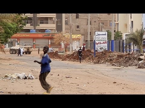 Conflit au Soudan : destructions et pillages au Darfour, bombardements à Khartoum