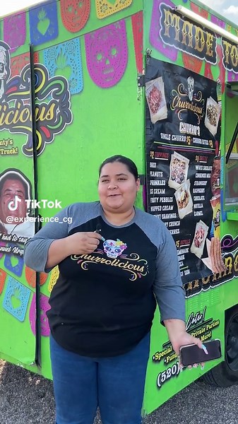 Every Friday, we make our way to the Casa Grande Main Street's Neon Sign Park to get in line for @churrolicious! Their desserts are delicious and we love having our choice of all the other food trucks and vendors! 😋 🍲 #churros #foodtrucks #foodtruckfriday