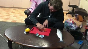 The correct way to eat a mullet | Fried fishing