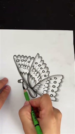 Make a beautiful butterfly#viral#art#love#instagram#ideas