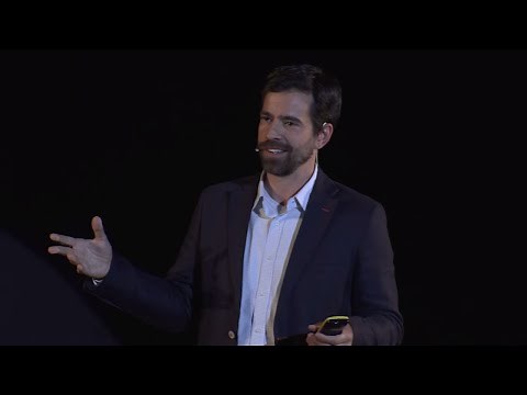 Managing Cross Cultural Remote Teams | Ricardo Fernandez | TEDxIESEBarcelona