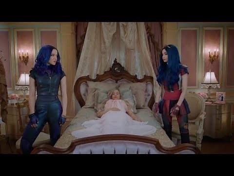 Descendants 3 - Mal Apologizes For Lying | Clip #48