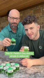 How to make GREEN mini beers! #drinks #cocktails #bar #food #drink #cocktail #party #bartender #beer #mixology #love #wine #foodie #happyhour #friends #gin #cheers #alcohol #fun #vodka #restaurant #drinkup | Dad & Drinks