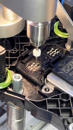 91K views · 634 reactions | Volkswagen DQ380 control module sensor disassembly repair #Volkswagen #DQ380 #TCURepair #TransmissionRepair #VAGDiagnostic #ECURepair #AutomotiveDiagnostics #AutomotiveEcuRepair #MechanicLife #GearboxRepair | Automotive Ecu Repair | Facebook