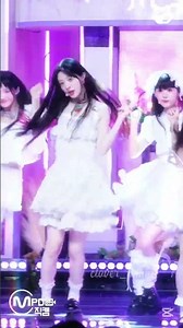 minju ♡ [: #kpop #fypシ #illit #minjuillit #minju #trending #lego #mesmerized :] -do not steal-