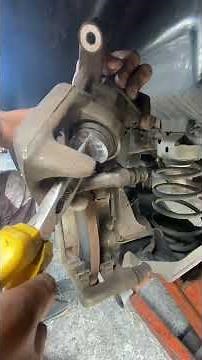 PEUGEOT 3008 REPLACE REAR BRAKE PAD #automotive #peugeot #brakerepair #brakepad #maintenance