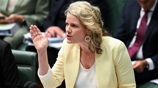Clare O’Neil ‘pushing ahead’ with ‘full-throated attack’ on Peter Dutton