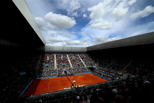"The 'Challengers' effect in full force";"Imagine making out to sounds of Sara Errani's iconic grunt" - Fans joke about couple caught kissing at Madrid Open
