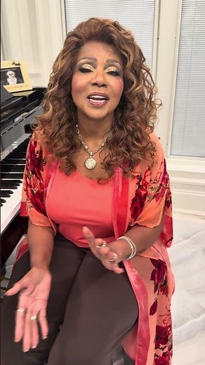 Gloria Gaynor - We reached 500,000! Thank you!