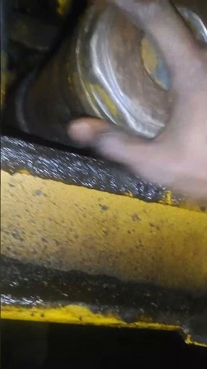 How to Remove a JCB Swing Cylinder | Hydraulic Repair