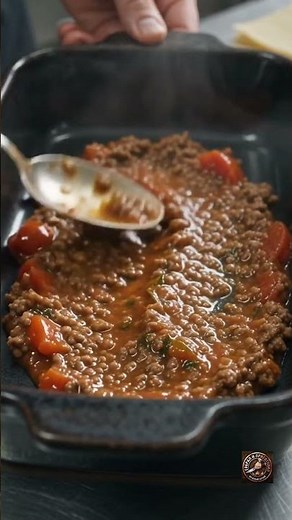 The Perfect Classic Lasagna: Step-by-Step Recipe with Two Sauces
