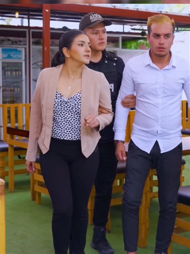 Honest Waitress vs. Greedy and Dishonest Manager 🧑‍🍳 🚓/Part 2 #short #unitedstates #unitedkingdom #unfreezemyaccoun