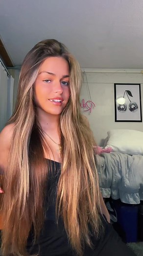 Jumo (@iamjumo)’s videos with kiss it better - sᴀɴᴛ