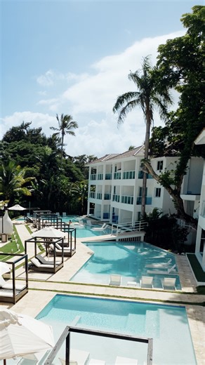 Immerse yourself in the essence of #Cabarete with a luxurious experience in our Presidential Suite, nestled in the heart of the city. Discover comfort and charm at our exclusive room-only hotel! [🇩🇴] Sumérgete en la esencia de Cabarete con una experiencia de lujo en nuestro hotel Presidential Suite, ubicada en el corazón de la ciudad. ¡Descubre la comodidad y el encanto en nuestro exclusivo hotel en modalidad solo habitación! #RealEstateOwners #ChairmansCircle #OwnerCircle #LifestyleVacationCl