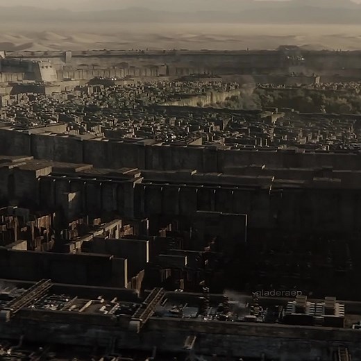 Exploring Newt's World in The Maze Runner: The Death Cure