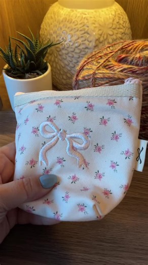 Is this not the cutest yarn spinner?!? #yarn #tiktokshop #crochet #knit