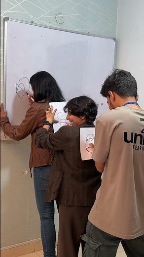 Back to back drawing game | Humanly Yours