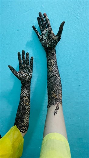 Mz on Instagram: "@mehndi____by____mz Looking for a beautiful mehndi design without leaving the comfort of your home? My mehndi booking slots are now officially open! I offer a wide range of designs, from traditional to contemporary, for all your special occasions. Book a home service appointment today to get stunning, intricate mehndi applied with premium quality, natural henna. Contact me now to secure your spot! Get Beautiful Henna at Your Doorstep! Tired of traveling for your mehndi appointm