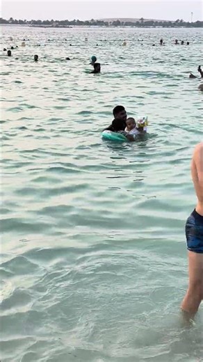 Weekend Sibling Beach Fun | Cute Kids at Beach 🌊🏖️ #viral#cutebabyshorts #trending #beach#swimming