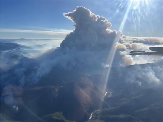 Rogue River's Moon Complex wildfire triples in size as new evacuation orders issued