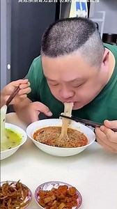 #好吃到筷子都舍不得放下😂🥢#chinese_food #So delicious, you don’t even want to put the chopsticks down. 😂🥢