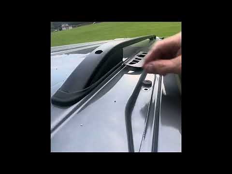 How to install Vw T5 T6 Roof rack bars / Dachreiling