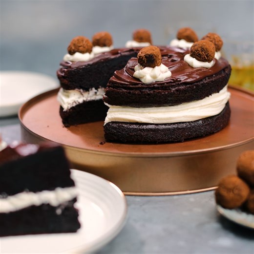 Chocolate Whiskey Cake With Whiskey Truffles