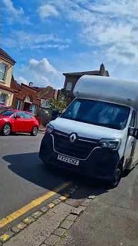 London Walk Croydon Silver Leigh Road | London City Tour