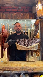 127K views · 6.5K reactions | SİZ İSTEYİN BİZ GÖNDERELİM Dry İtalyan file sucuk 1 sınıf dana etinden üretilmiş tane karabiberle zenginleştirilmiş . İtalyan file sucuk Pastırmacı tolga güvencesiyle ………… Türkiye’nin 81 iline kargomuz mevcuttur ….. www.pastirmacitolga.com.tr 0552 807 0404 ✅havale ✅havale eft ✅kapıda ödeme nakit ✅krd kart #kayseri #pastirmacitolga #sizisteyinbizgönderelim #viral | Pastırmacı Tolga | Facebook