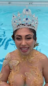 Naya Fácil comenta sus inspiraciones para el piscinazo como embajadora de Viña 2024. . . . . | Publimetro Chile