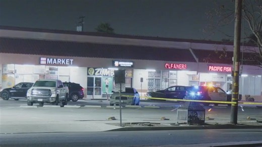 Man, woman dead in Compton strip mall shooting