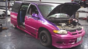 Look 'Behind The Pimping' At This Abandoned Pimp My Ride Minivan - Jalopnik