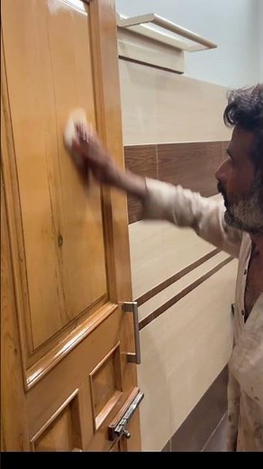 How to Polish Wooden Doors|Easy DIY Shine at Home|घर पर पेशेवर दरवाज़ा पॉलिशिंग|Wooden Door Polish